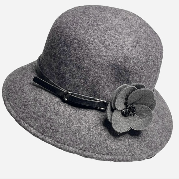 Nine West Bucket Hat 100% Wool Gray Felt Wool Flower Adjustable Band OS NEW - Picture 1 of 9